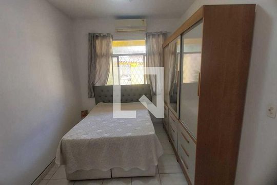 Quarto de casa à venda com 2 quartos, 292m² em Tanque, Rio de Janeiro