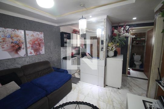 Sala de apartamento à venda com 2 quartos, 50m² em Diamante, Belo Horizonte