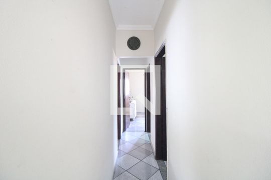 Corredor de casa à venda com 3 quartos, 327m² em Jardim Itapura, São Paulo