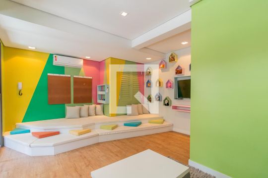 Brinquedoteca de apartamento à venda com 2 quartos, 60m² em Farroupilha, Porto Alegre