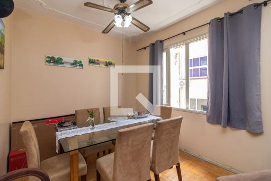 Sala de apartamento à venda com 3 quartos, 103m² em Centro Histórico, Porto Alegre