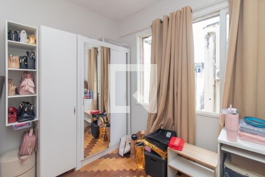 Quarto 1 de apartamento à venda com 3 quartos, 103m² em Centro Histórico, Porto Alegre