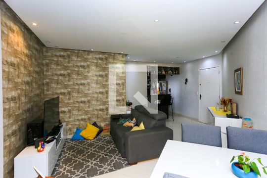 Sala  de apartamento à venda com 2 quartos, 69m² em Vila Sonia do Taboao, Taboão da Serra