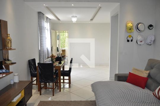 Casa à venda com 2 quartos, 80m² em Riachuelo, Rio de Janeiro