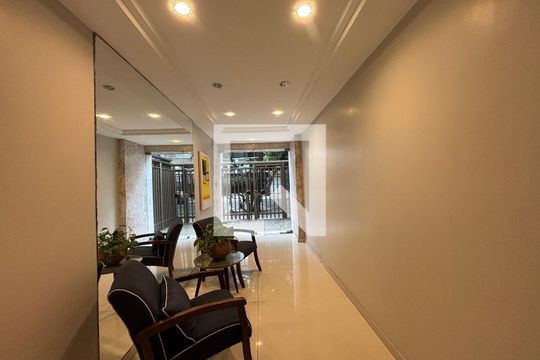 Portaria de apartamento à venda com 5 quartos, 500m² em Leblon, Rio de Janeiro