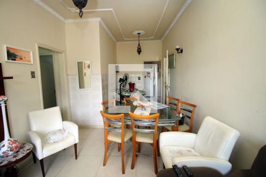 Sala de apartamento à venda com 2 quartos, 115m² em Brás de Pina, Rio de Janeiro