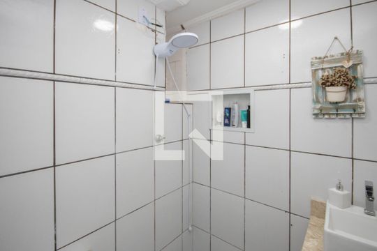 Banheiro de apartamento à venda com 2 quartos, 57m² em Jardim Julieta, São Paulo