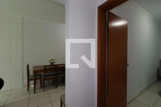 Corredor de apartamento à venda com 3 quartos, 65m² em Parque Oratório, Santo André