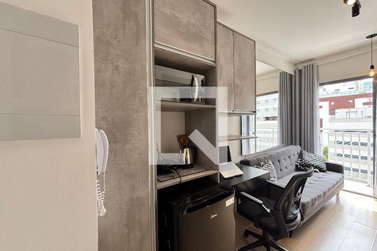 Studio de kitnet/studio à venda com 1 quarto, 30m² em Vila Nova Conceição, São Paulo
