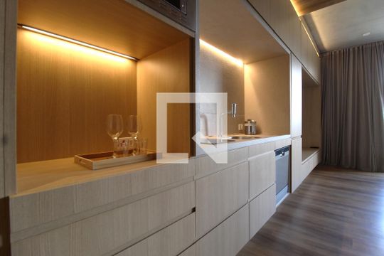 Cozinha de kitnet/studio à venda com 1 quarto, 45m² em Vila Olímpia, São Paulo