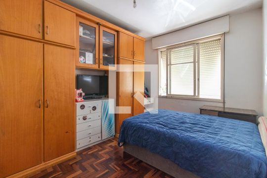 Quarto 1 de apartamento para alugar com 3 quartos, 88m² em Menino Deus, Porto Alegre