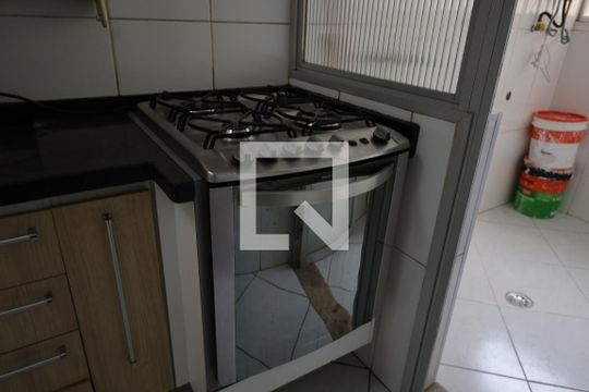 Apartamento para alugar com 3 quartos, 70m² em Vila Sofia, São Paulo