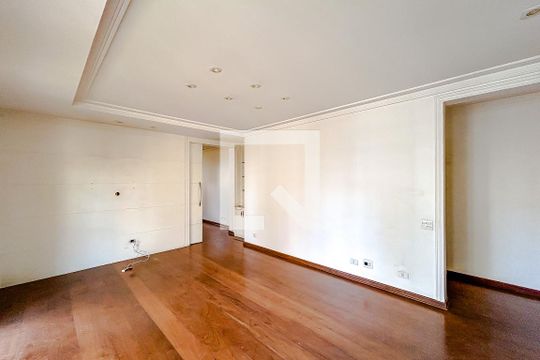 Sala 1 de apartamento para alugar com 4 quartos, 191m² em Tatuapé, São Paulo