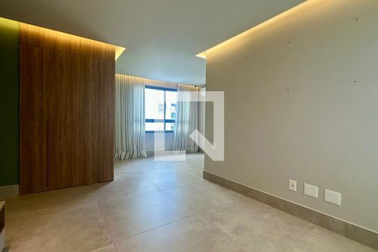 Sala  de apartamento à venda com 2 quartos, 161m² em Funcionários, Belo Horizonte