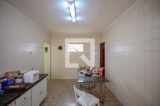 Cozinha de casa à venda com 2 quartos, 150m² em Vila Santa Luzia, Taboão da Serra