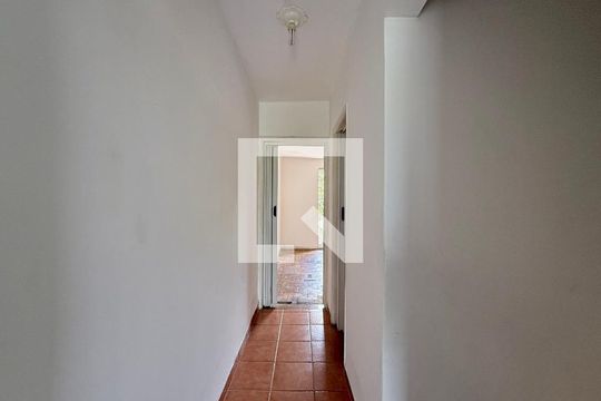 Corredor Quartos de casa à venda com 2 quartos, 120m² em Brooklin, São Paulo