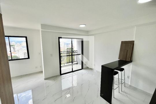 Sala/Cozinha/Quarto de kitnet/studio para alugar com 1 quarto, 31m² em Parada Inglesa, São Paulo