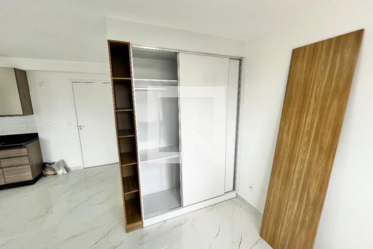Sala/Cozinha/Quarto de kitnet/studio para alugar com 1 quarto, 31m² em Parada Inglesa, São Paulo