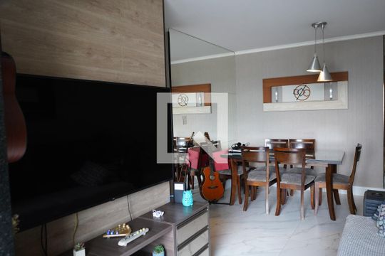 Sala de apartamento à venda com 3 quartos, 82m² em Vila Regente Feijó, São Paulo