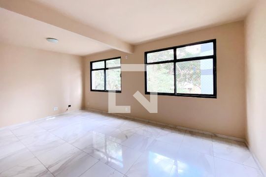 Apartamento à venda com 3 quartos, 110m² em Coracao de Jesus, Belo Horizonte