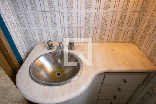 Lavabo de casa à venda com 4 quartos, 170m² em Vila Clara, São Paulo