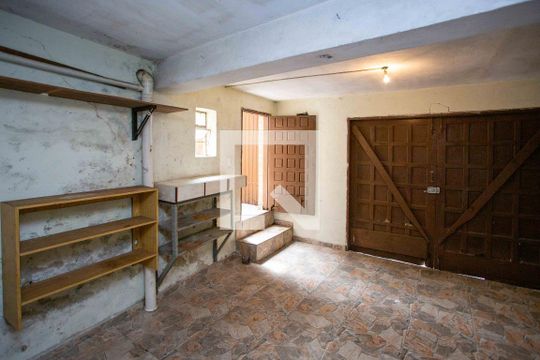 Garagem de casa à venda com 4 quartos, 170m² em Vila Clara, São Paulo