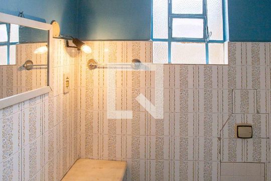 Lavabo de casa à venda com 4 quartos, 170m² em Vila Clara, São Paulo