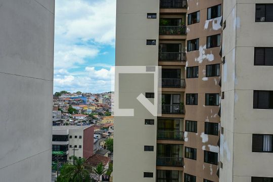 Vista de apartamento à venda com 2 quartos, 81m² em Jardim Henriqueta, Taboão da Serra