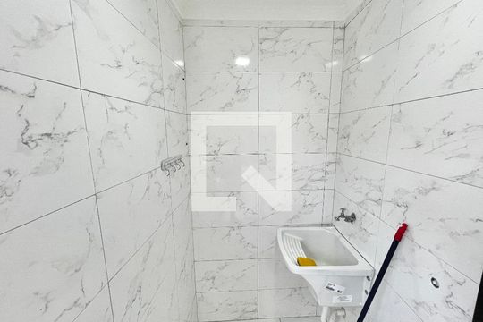 Cozinha e Área de Serviço de apartamento à venda com 2 quartos, 43m² em Vila Maria Luisa, São Paulo