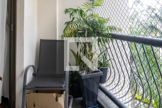 Varanda de apartamento à venda com 4 quartos, 120m² em Chácara Agrindus, Taboão da Serra