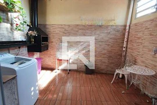 Casa à venda com 2 quartos, 98m² em Conceicao, Osasco