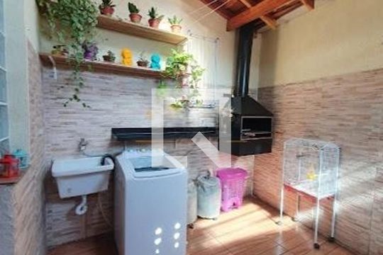 Casa à venda com 2 quartos, 98m² em Conceicao, Osasco