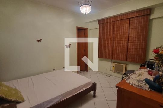 Quarto de apartamento para alugar com 2 quartos, 68m² em Tijuca, Rio de Janeiro