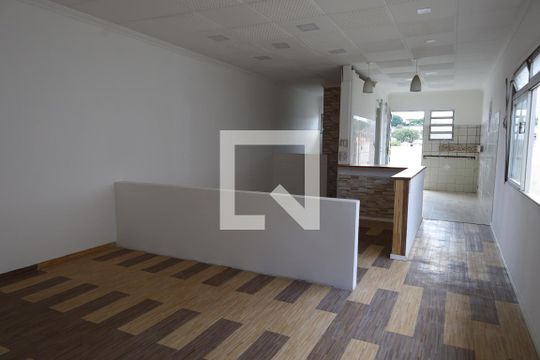 Casa à venda com 3 quartos, 175m² em Jardim Tupã, São Paulo