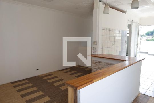 Casa à venda com 3 quartos, 175m² em Jardim Tupã, São Paulo