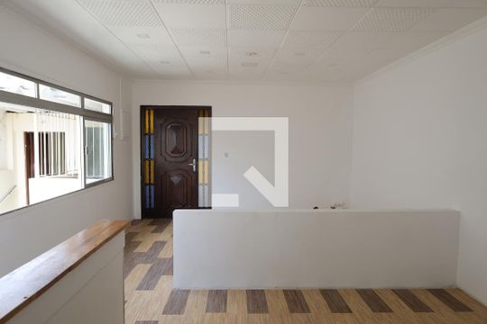 Casa à venda com 3 quartos, 175m² em Jardim Tupã, São Paulo