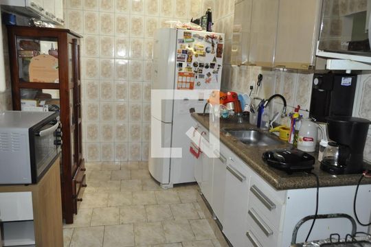 Casa de Condomínio à venda com 4 quartos, 178m² em Sampaio, Rio de Janeiro