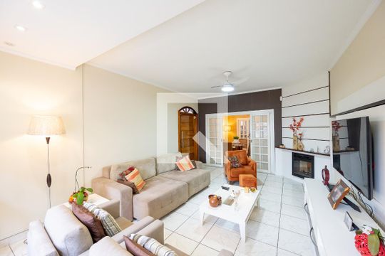 Sala de casa à venda com 4 quartos, 245m² em Vila Clementino, São Paulo