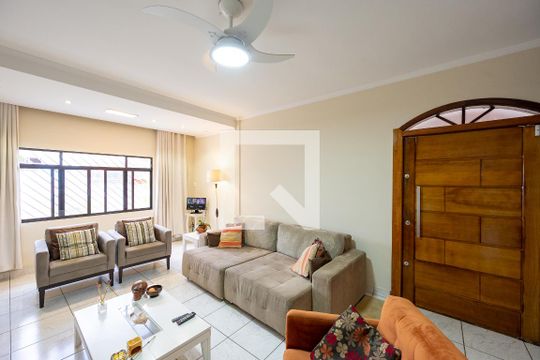 Sala de casa à venda com 4 quartos, 245m² em Vila Clementino, São Paulo