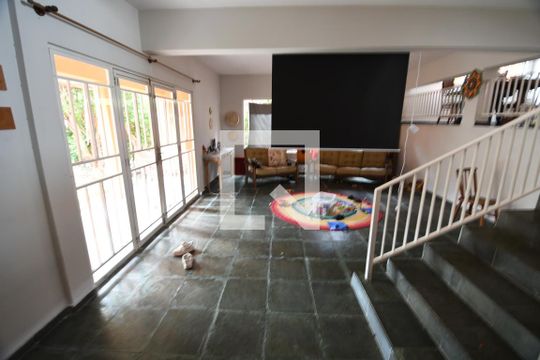 Sala de casa à venda com 5 quartos, 268m² em Cidade Universitária, Campinas