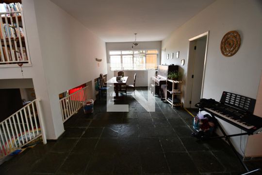 Sala de casa à venda com 5 quartos, 268m² em Cidade Universitária, Campinas