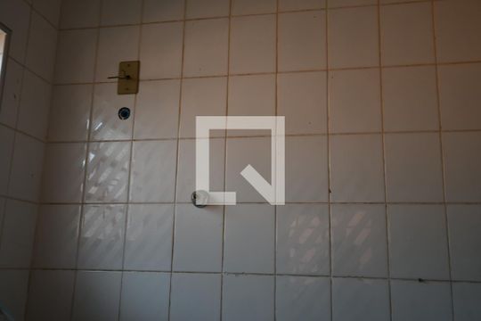 Banheiro de serviço de casa à venda com 5 quartos, 268m² em Cidade Universitária, Campinas