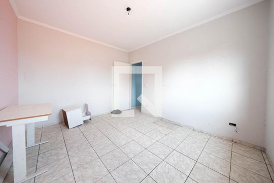 Quarto 2 de casa à venda com 6 quartos, 250m² em Parque Paineiras, São Paulo