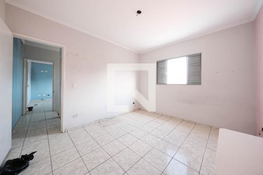 Quarto 2 de casa à venda com 6 quartos, 250m² em Parque Paineiras, São Paulo