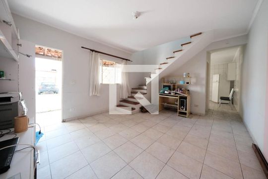Sala de casa à venda com 6 quartos, 250m² em Parque Paineiras, São Paulo