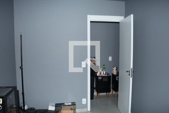Apartamento para alugar com 2 quartos, 65m² em Recanto Vista Alegre, Cotia