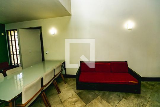 Casa à venda com 5 quartos, 1000m² em Bandeirantes (pampulha), Belo Horizonte