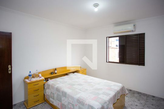 Quarto Suite Casa 1 de casa à venda com 5 quartos, 250m² em Jardim das Laranjeiras (zona Sul), Diadema
