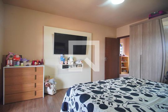 Quarto 2 de casa à venda com 3 quartos, 200m² em Cristo Rei, São Leopoldo
