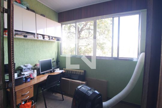 Casa 2 / varanda de casa à venda com 3 quartos, 165m² em Jardim das Flores, São Paulo
